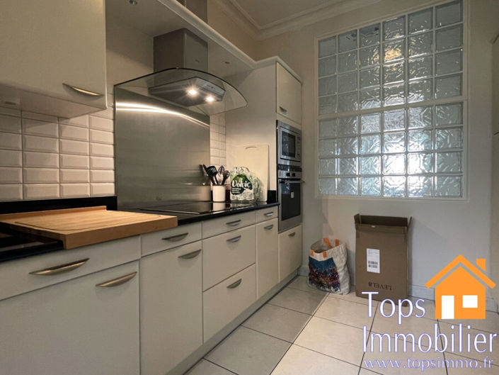 Image No.17-6 Bed House for sale