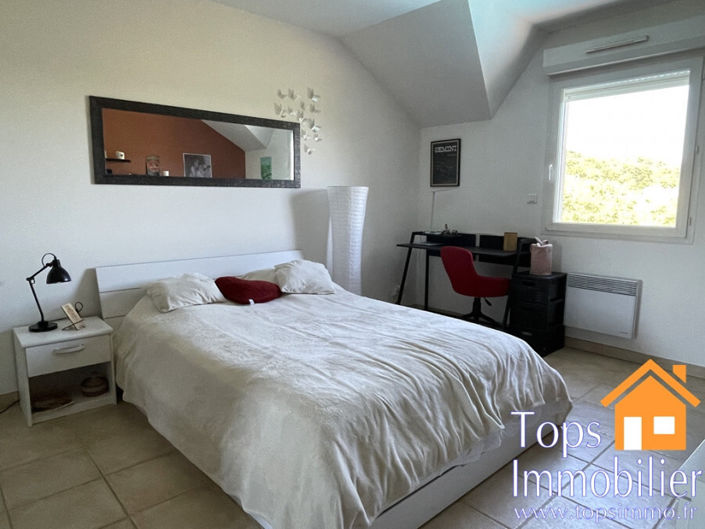 Image No.11-5 Bed House for sale