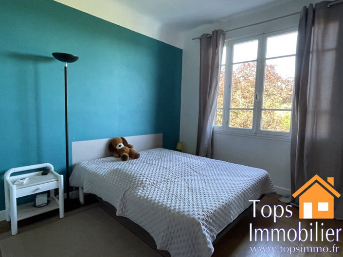 Image No.16-5 Bed House for sale