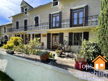 1 - Villeneuve, House