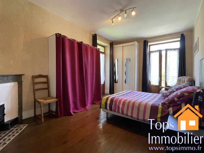 Image No.10-6 Bed House for sale