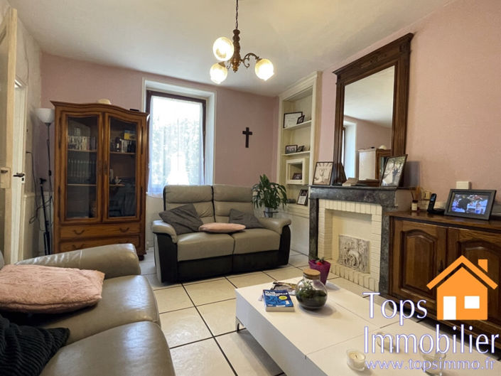 Image No.8-6 Bed House for sale