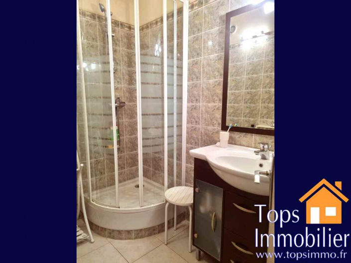 Image No.6-2 Bed Property for sale