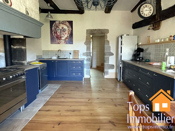 Image No.3-6 Bed House for sale