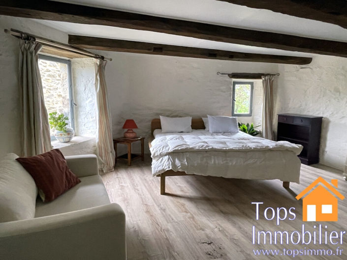 Image No.7-6 Bed House for sale