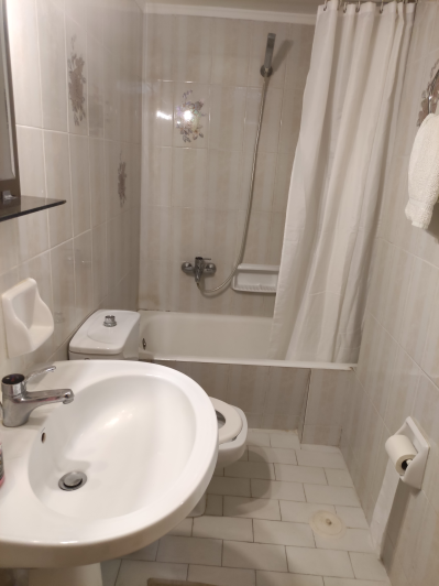 Image No.16-2 Bed Townhouse for sale