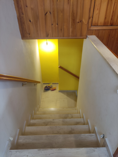 Image No.9-2 Bed Townhouse for sale