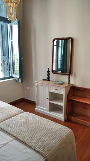 Image No.29-2 Bed Townhouse for sale