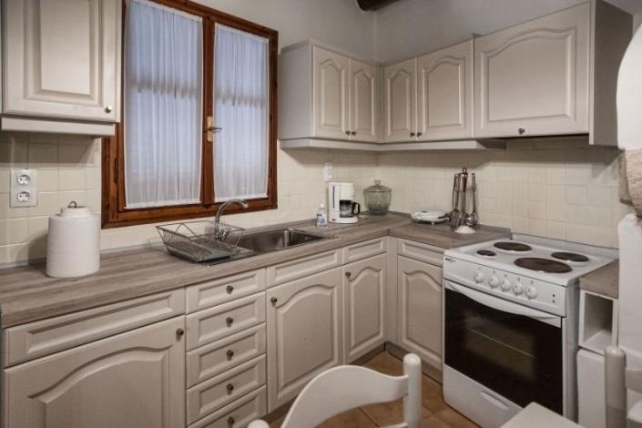 Image No.6-2 Bed Maisonette for sale