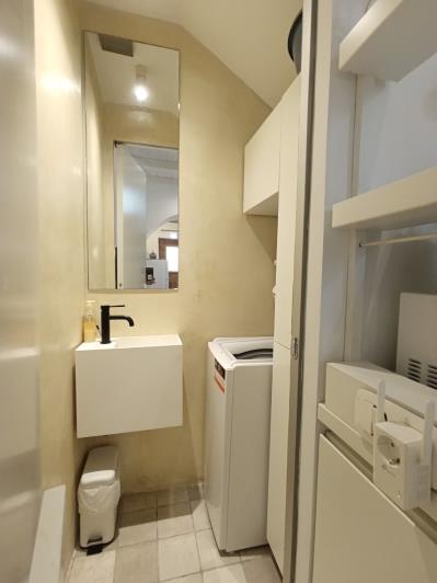 Image No.12-2 Bed Maisonette for sale