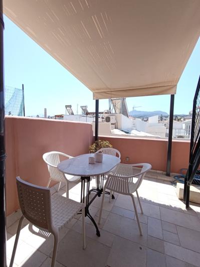 Image No.22-2 Bed Maisonette for sale