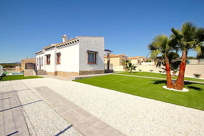 Image No.4-3 Bed Villa / Detached for sale