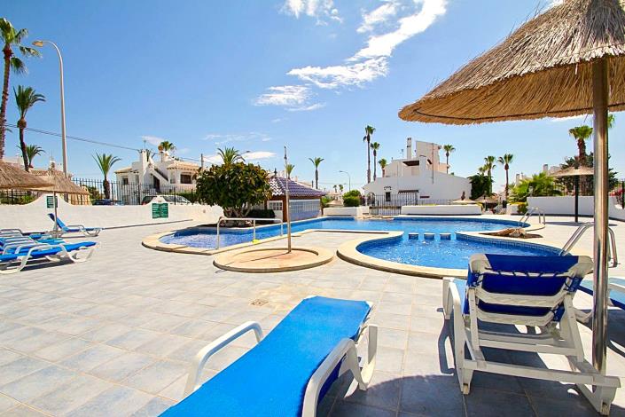 Image No.19-3 Bed Villa for sale