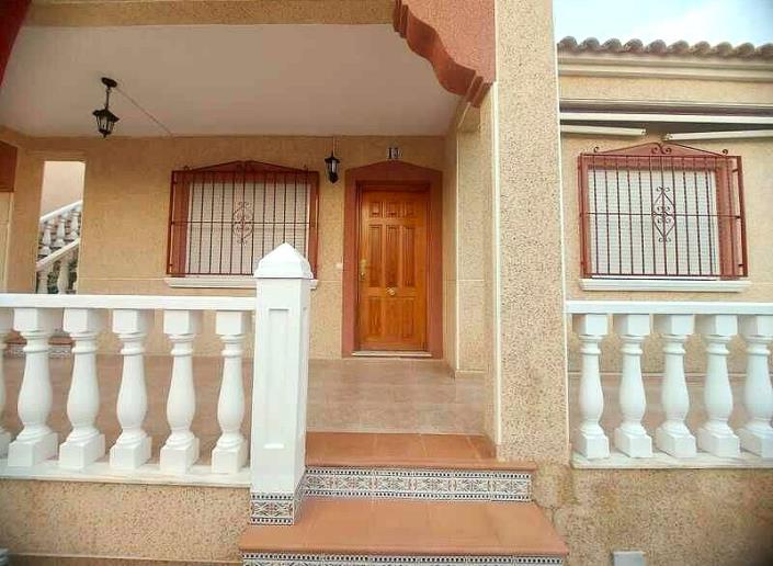 Image No.4-3 Bed Villa / Detached for sale