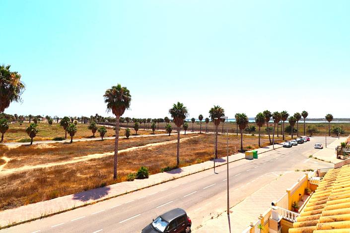 Image No.18-3 Bed Quad for sale