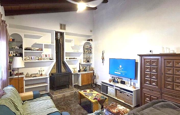 Image No.7-4 Bed Semi-Detached for sale