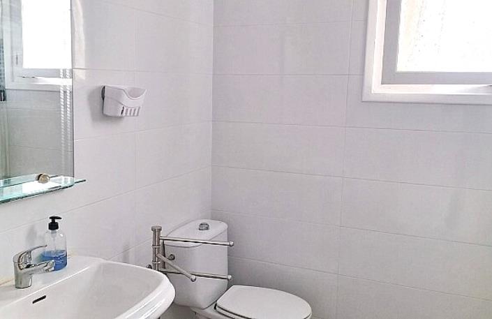 Image No.8-5 Bed Semi-Detached for sale