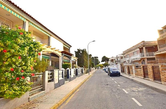 Image No.3-5 Bed Semi-Detached for sale