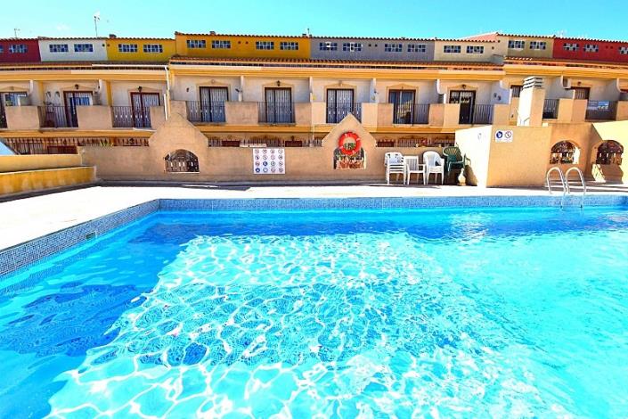 Image No.2-3 Bed Semi-Detached for sale