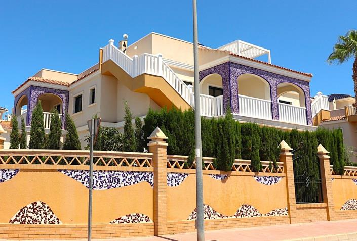 Image No.6-2 Bed Penthouse for sale