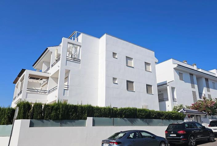 Image No.27-2 Bed Apartment for sale