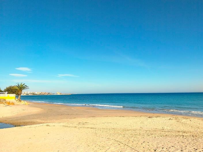 Image No.17-2 Bed Villa / Detached for sale