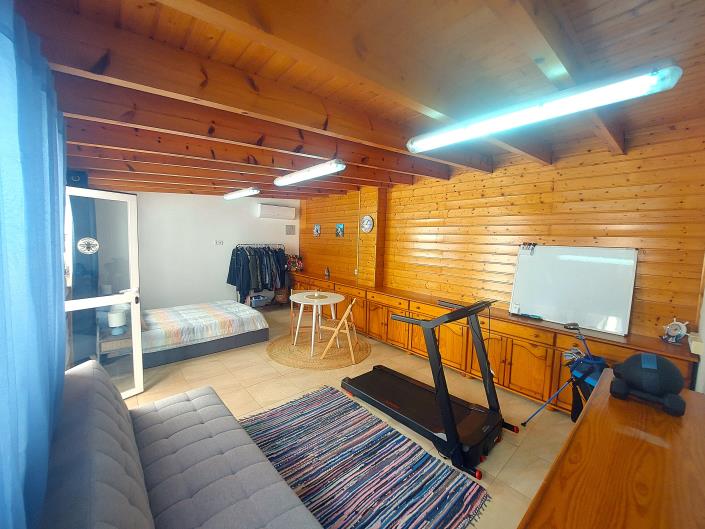 Image No.11-6 Bed Villa for sale