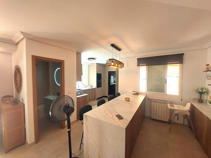 Image No.14-6 Bed Villa for sale