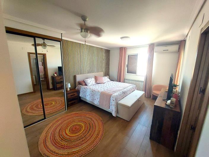 Image No.17-6 Bed Villa for sale