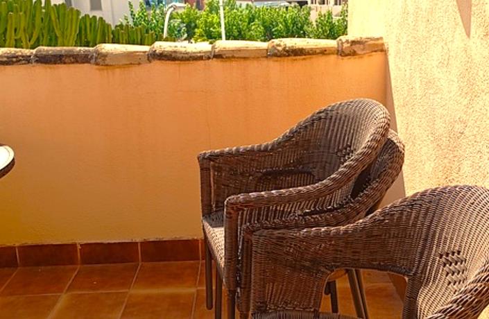 Image No.4-2 Bed Townhouse for sale