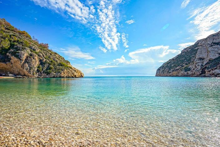 Image No.2-4 Bed Villa / Detached for sale