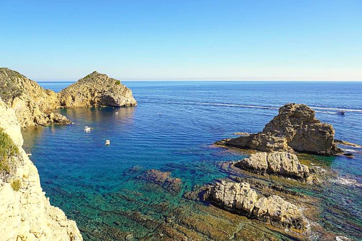 Image No.19-4 Bed Villa / Detached for sale