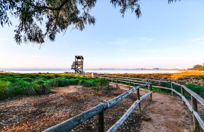 Image No.24-3 Bed Villa / Detached for sale