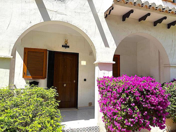 Image No.1-2 Bed Semi-Detached for sale