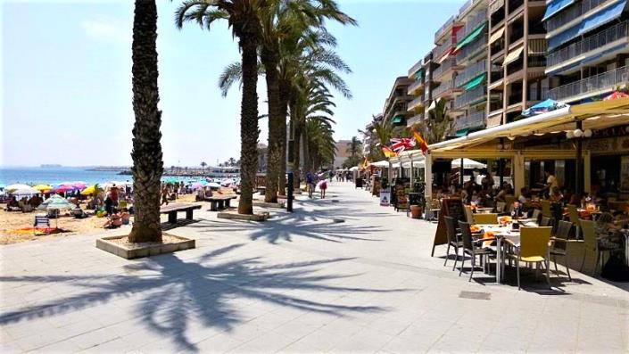 Image No.13-3 Bed Townhouse for sale