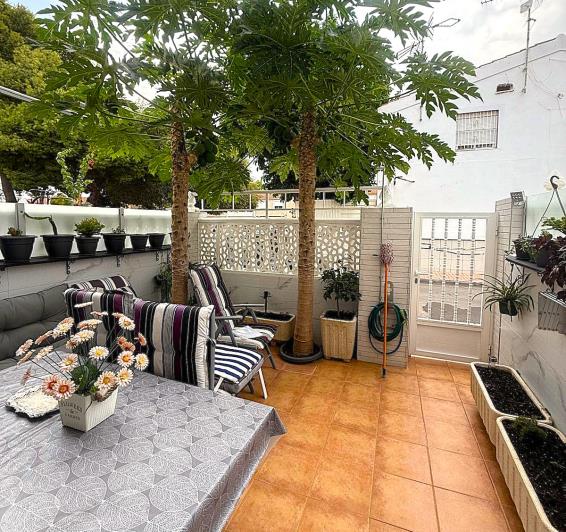 Image No.3-3 Bed Townhouse for sale