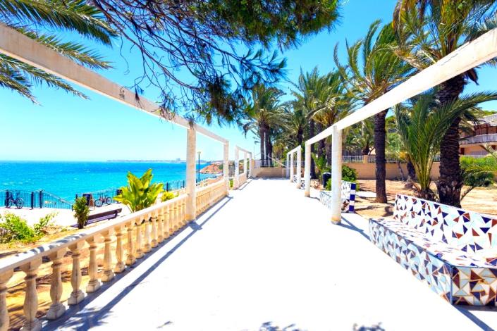 Image No.17-2 Bed Apartment for sale