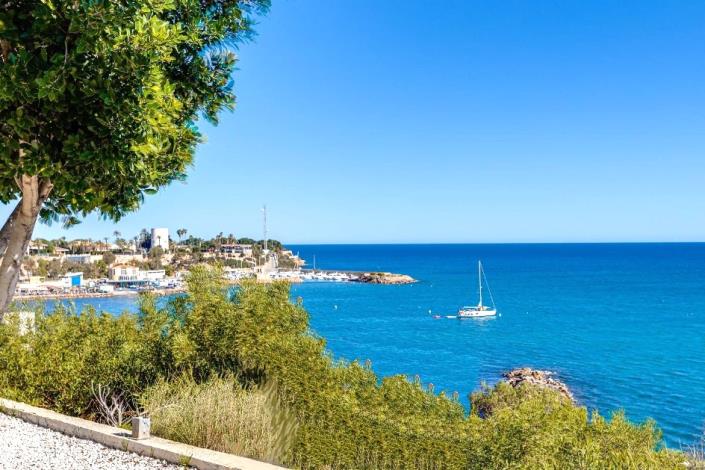 Image No.2-3 Bed Townhouse for sale