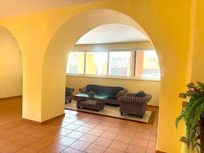 Image No.4-4 Bed Apartment for sale