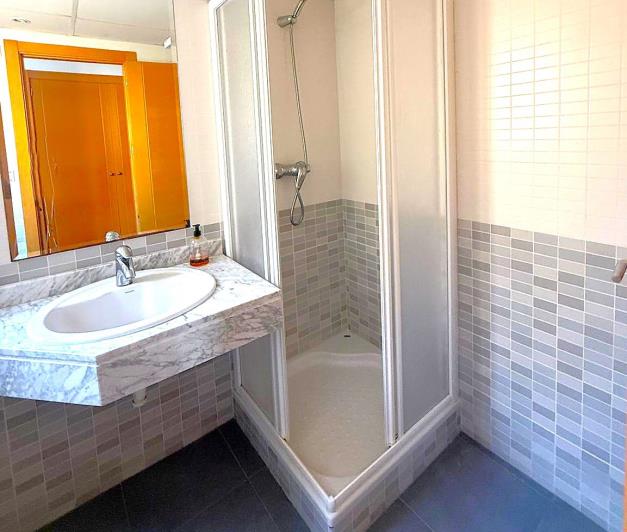 Image No.27-4 Bed Apartment for sale