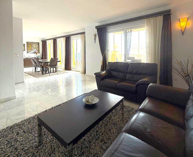 Image No.5-4 Bed Apartment for sale