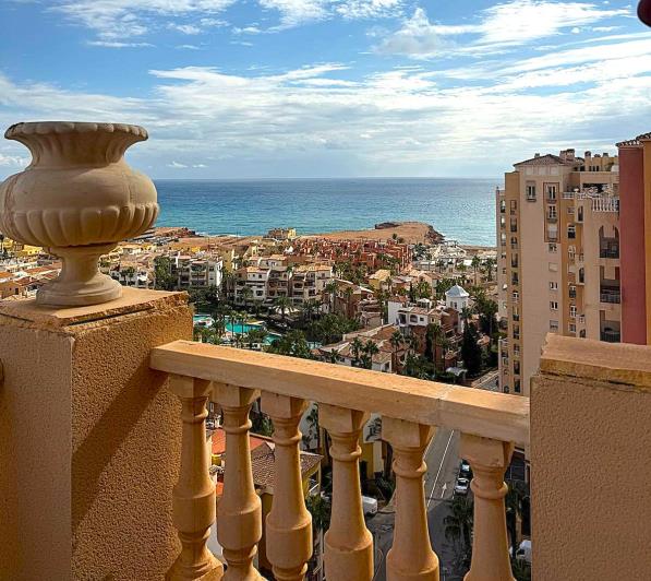 Image No.39-4 Bed Apartment for sale