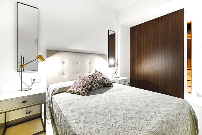 Image No.15-2 Bed Apartment for sale