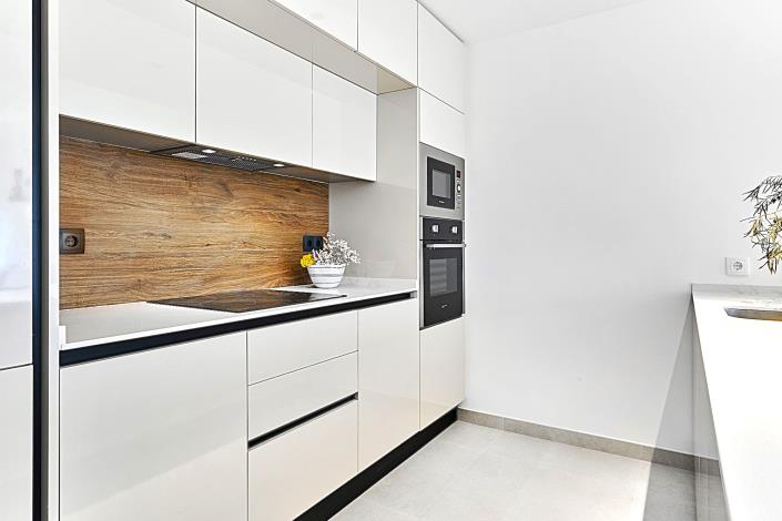 Image No.35-2 Bed Apartment for sale