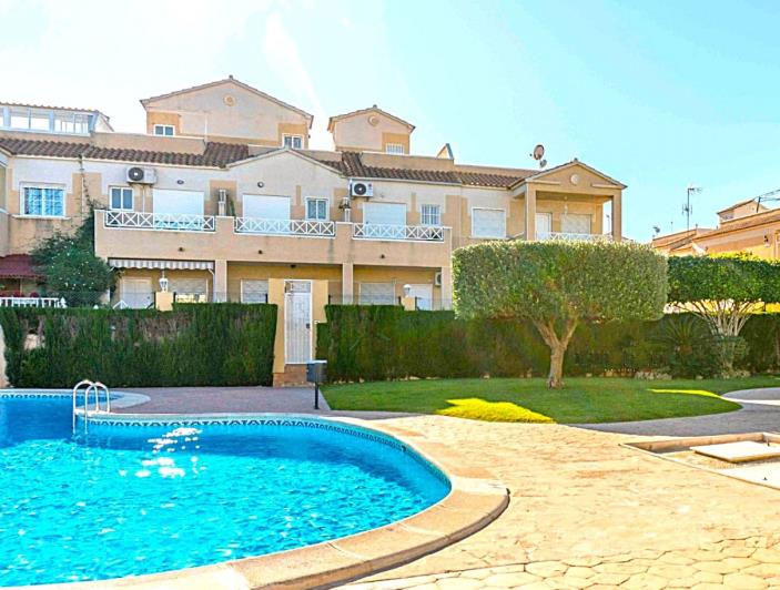 Image No.1-2 Bed Townhouse for sale