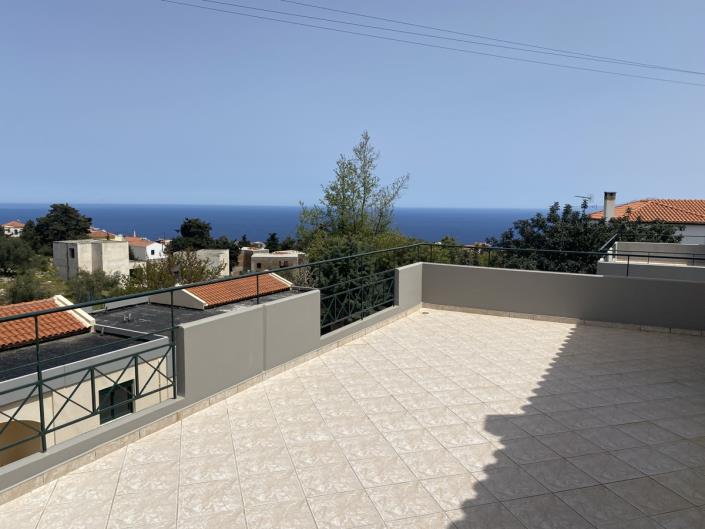 Image No.19-3 Bed Maisonette for sale