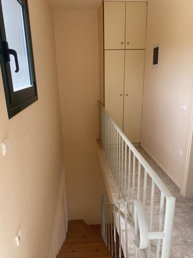 Image No.22-3 Bed Maisonette for sale