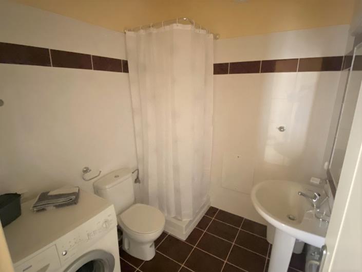 Image No.25-3 Bed Maisonette for sale