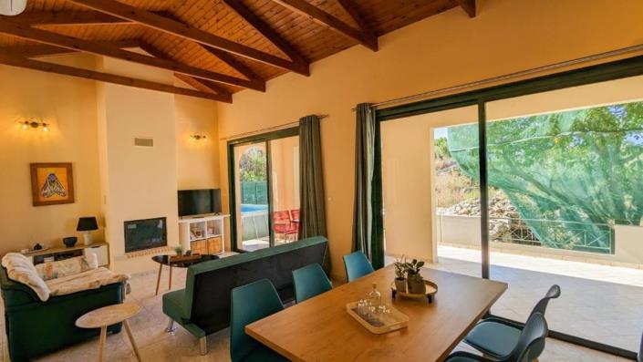 Image No.2-3 Bed House for sale