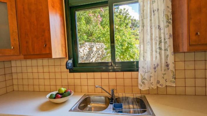 Image No.11-3 Bed House for sale